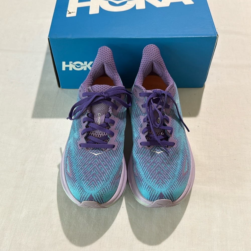 Hoka W Clifton 9 Chalk/Violet Asst Sizes - Picture 2 of 4